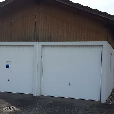 Eisenring In Idyllischer Umgebung Gahwil