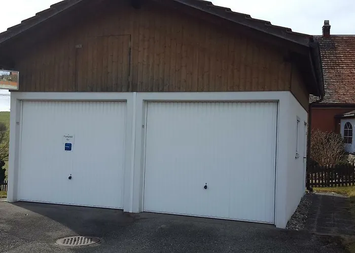 Eisenring In Idyllischer Umgebung Gähwil